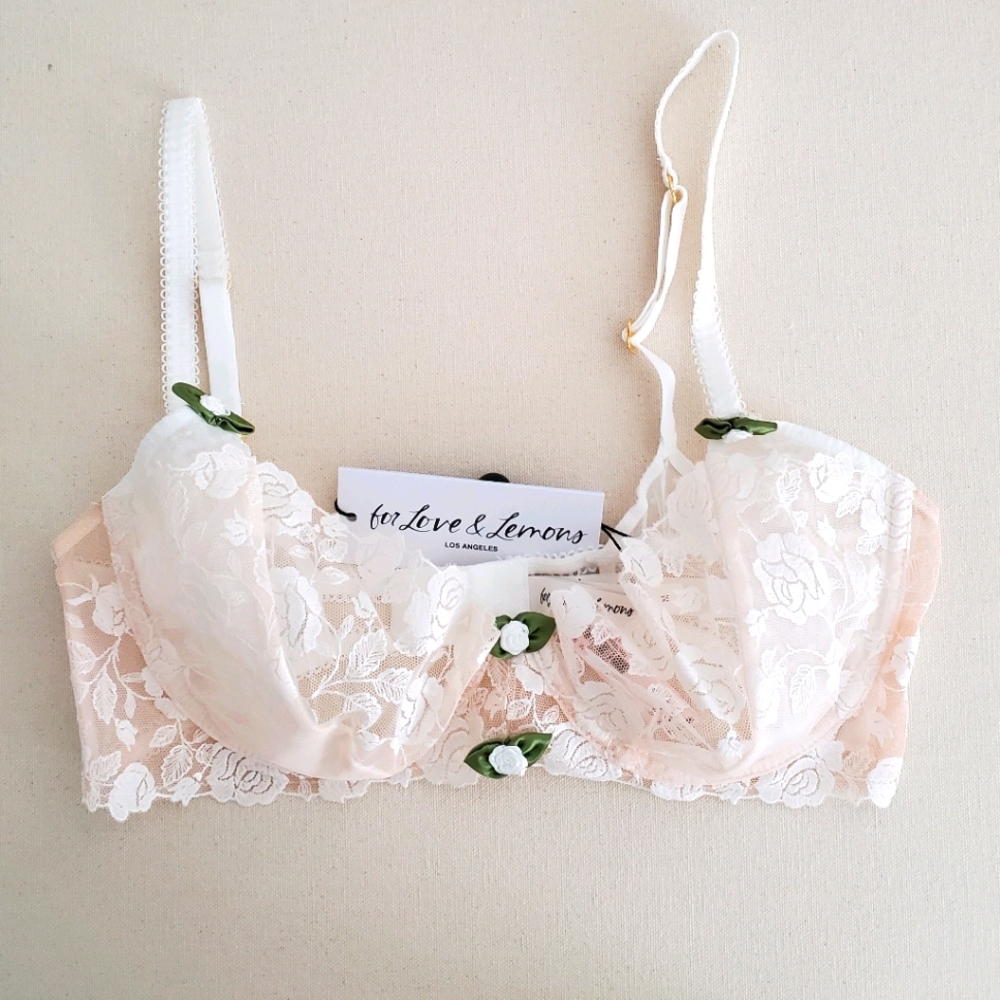 FOR LOVE & LEMONS

Sweetheart Lace Bra M